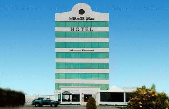 มิราจ สวีท โฮเต็ล - แฟมิลี่ โอนลี่ Hotel Kuwait City ภายนอก รูปภาพ